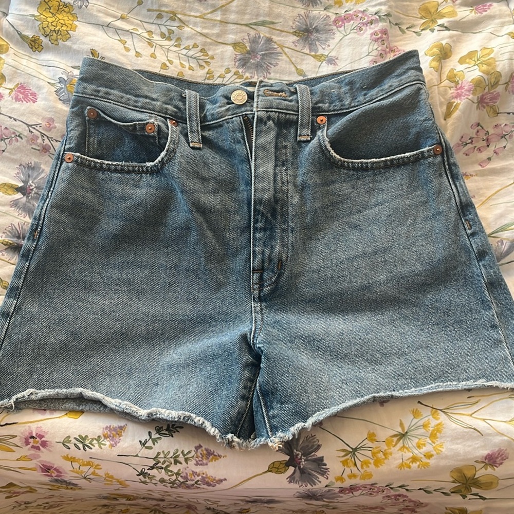Madewell mom shorts